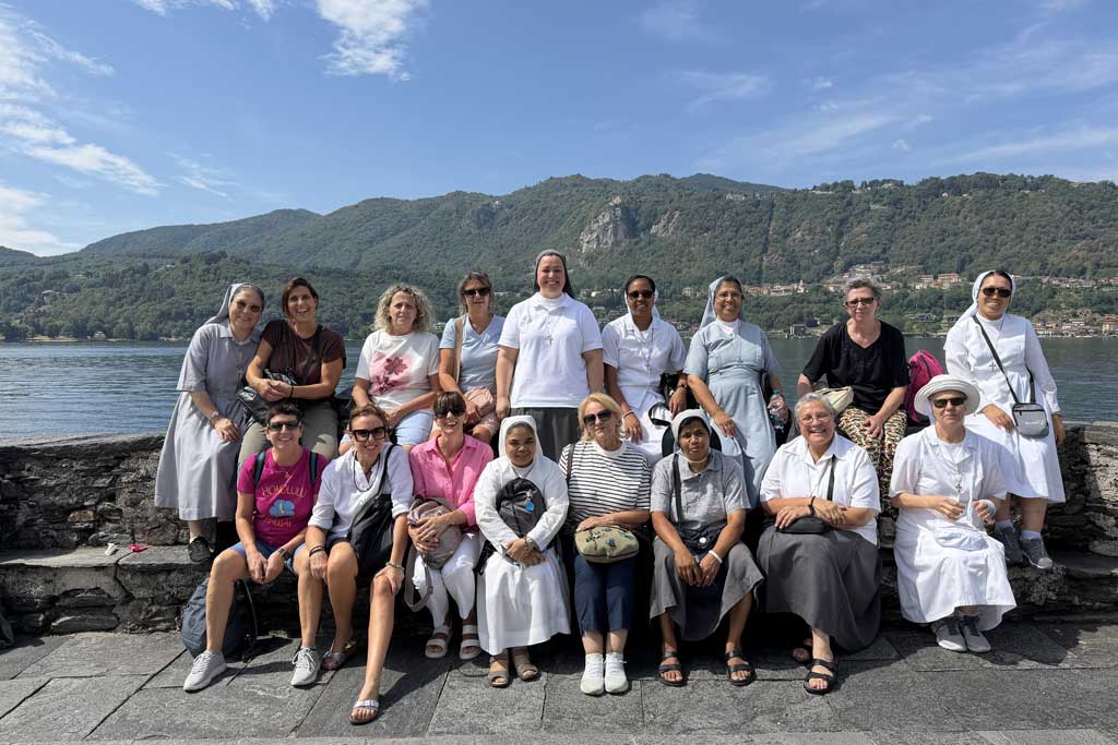 Mornese saluta e ringrazia suor Blanca Sanchèz